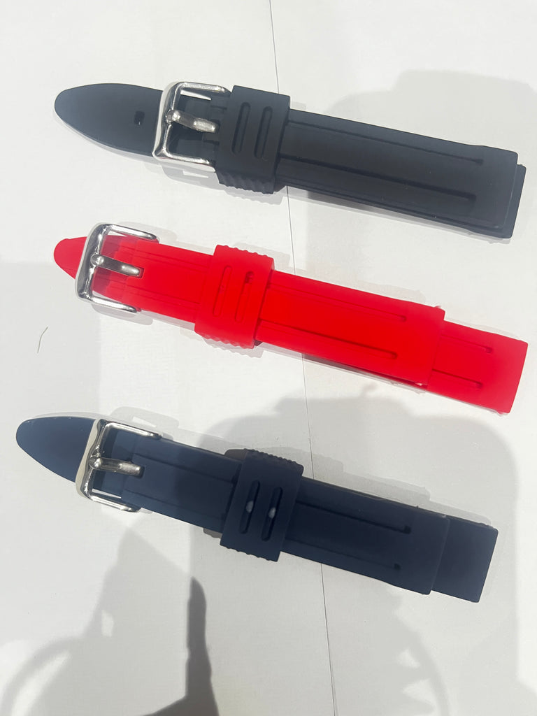 Silicone straps          fitting a watch attachment 18mm        237 555