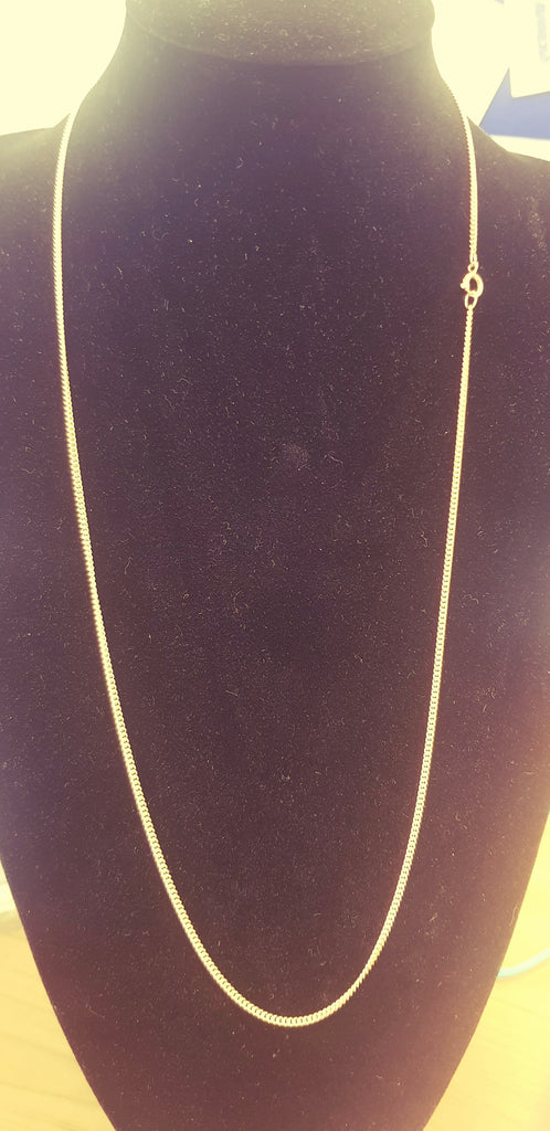 Extra long gold tone chain 25