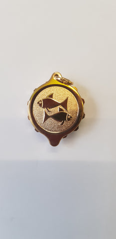 GOLD TONE ZODIAC SIGN WITH PISCES 222309 WITH 22