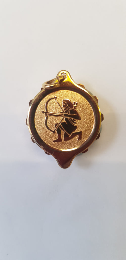 GOLD TONE TALISMAN WITH ZODIAC SAGITTARIUS WITH 22
