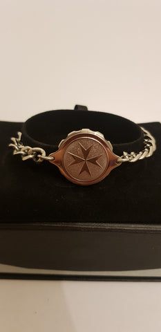 LADIES STEEL BRACELET WITH ST JOHN/MALTESE CROSS 235531